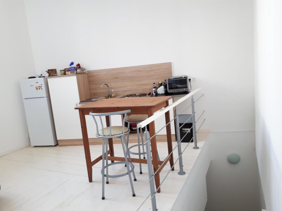 Viviers Appartement En Duplex מראה חיצוני תמונה